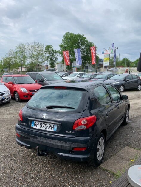 PEUGEOT 206+ 1.4i 73ch