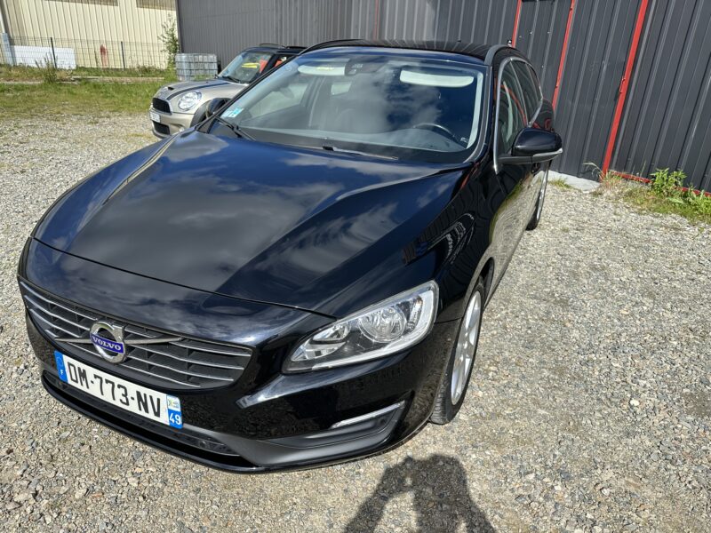 VOLVO V60 I 2014