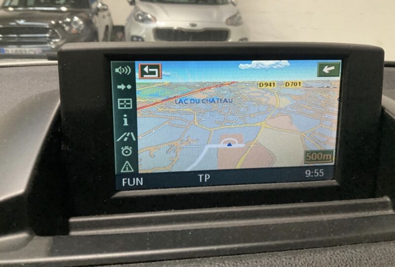 BMW SERIE 1 E87 PHASE 2 LCI 130i 3.0 6 CYLINDRES 265 PACK M SPORT / 5 Pts TOIT OUVRANT - Garantie1an