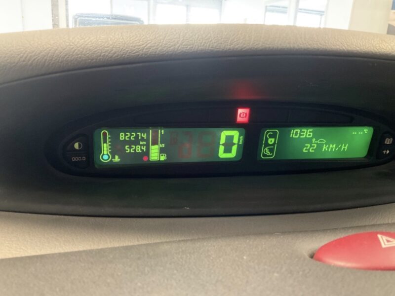 CITROEN PICASSO XSARA 1.6 HDI 90 1ERE MAIN EXCLUSIVE / 82 200 Kms TOIT OUVRANT ATTELAGE Garantie1an