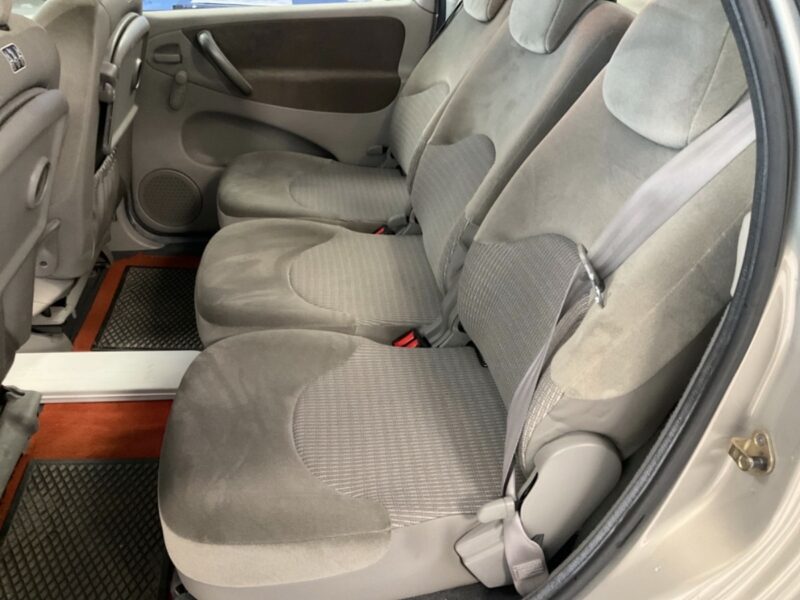 CITROEN PICASSO XSARA 1.6 HDI 90 1ERE MAIN EXCLUSIVE / 82 200 Kms TOIT OUVRANT ATTELAGE Garantie1an