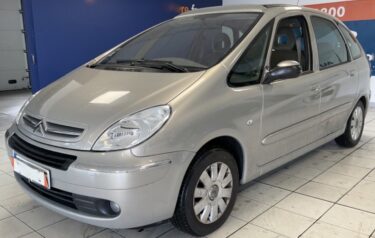 CITROEN PICASSO XSARA 1.6 HDI 90 1ERE MAIN EXCLUSIVE / 82 200 Kms TOIT OUVRANT ATTELAGE Garantie1an