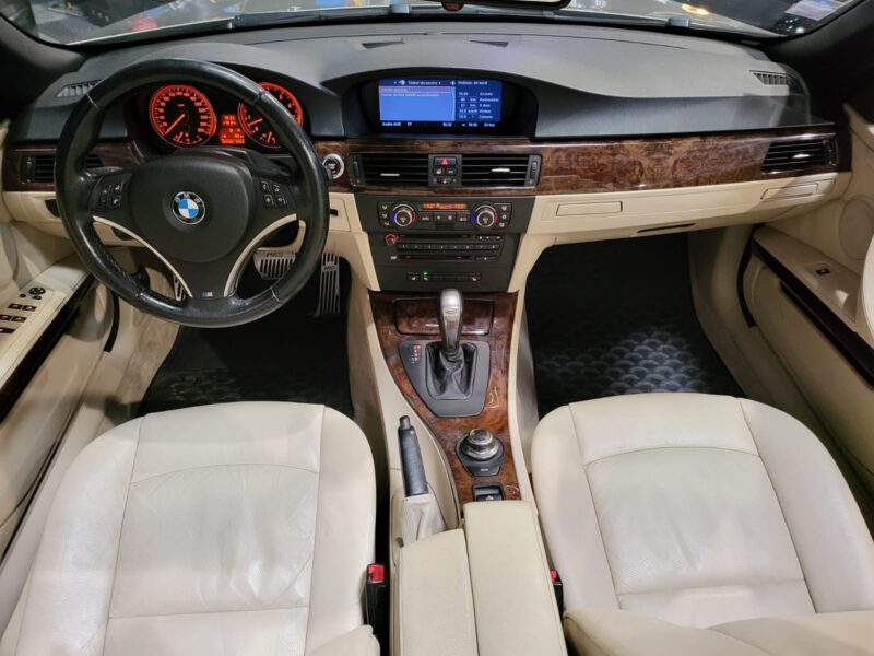 BMW 3 CABRIOLET 335iA 306CH FINITION LUXE