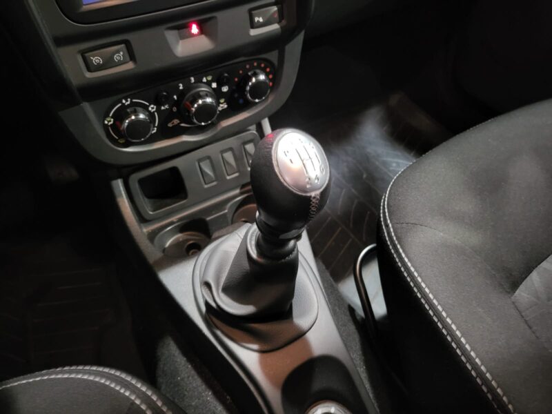 DACIA DUSTER 1.5 DCI 110CH PRESTIGE 4X2