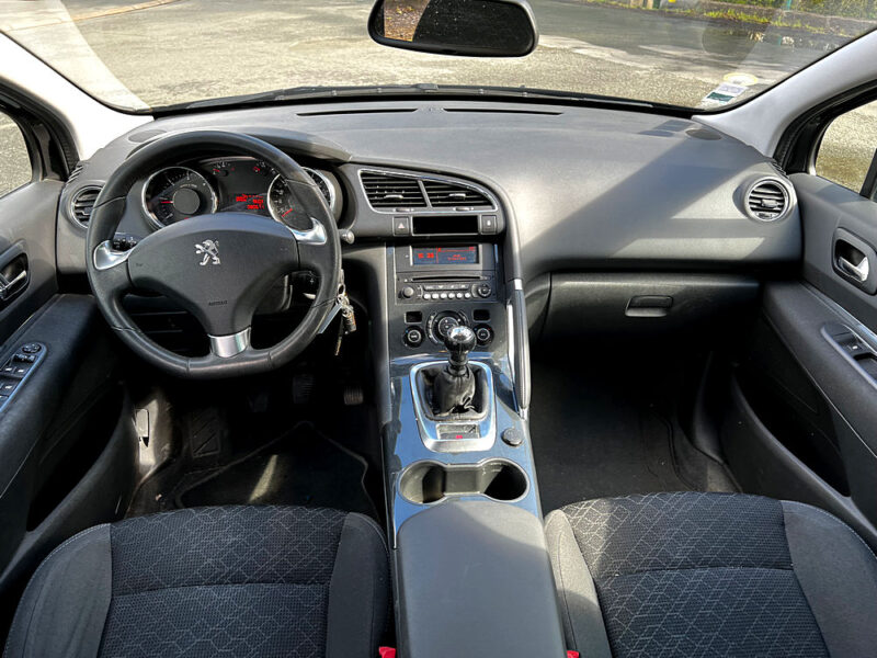 PEUGEOT 3008 Monospace 2014