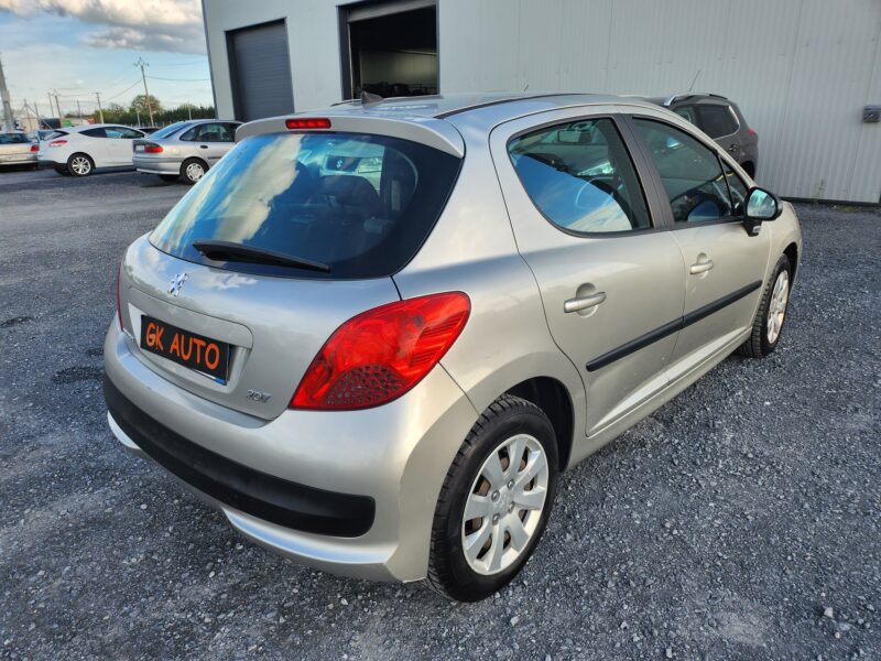 PEUGEOT 207 hdi 70cv 2007 190000 km 