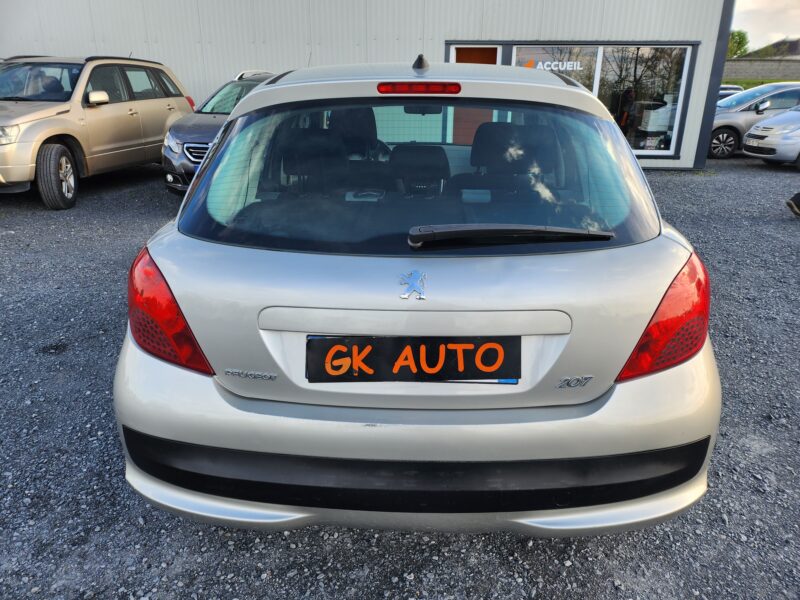 PEUGEOT 207 hdi 70cv 2007 190000 km 