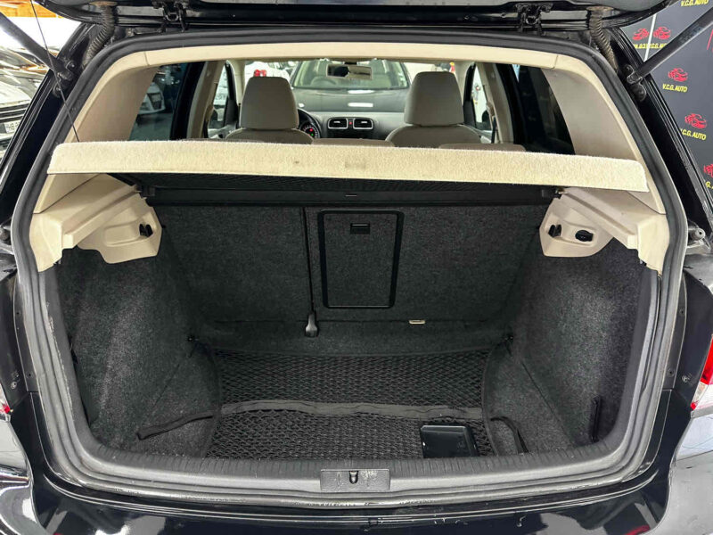 VOLKSWAGEN GOLF VI 2.0 TDI 140 Carat DSG6