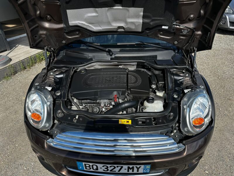MINI MINI CLUBMAN 2011