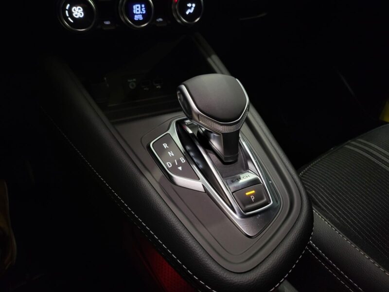 RENAULT CAPTUR E-TECH 145cv ENGINEERED HYBRID Cuir , Caméra GPS