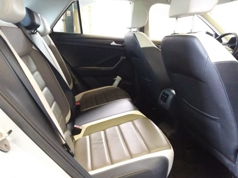 VOLKSWAGEN T-ROC 2.0 TSI Carat 4Motion 190 CV GARANTIE 12 MOIS