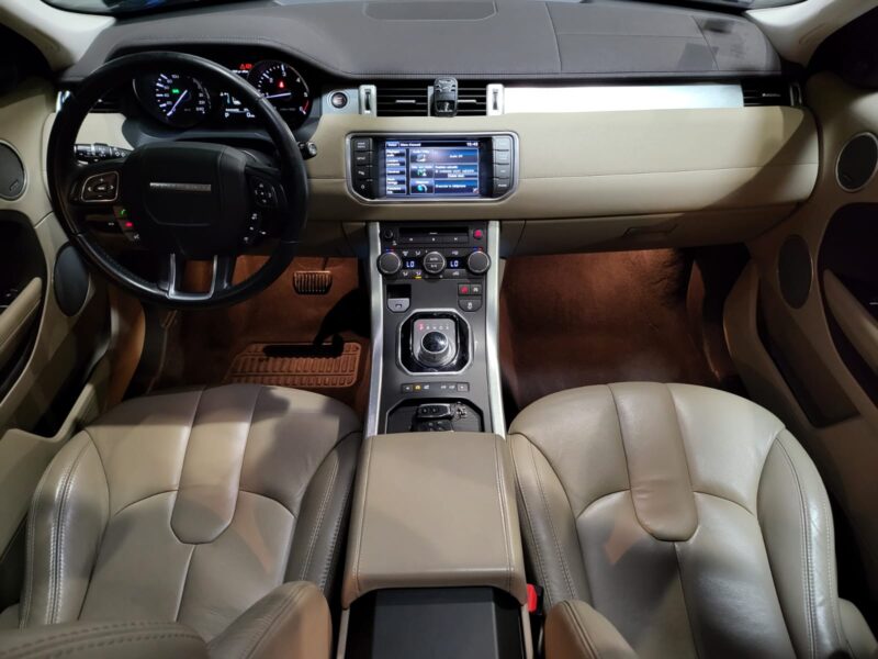 LAND ROVER RANGE ROVER EVOQUE 2.2 TD4 4x4 150cv Toit Panoramique, Caméra , Interieur Cuir