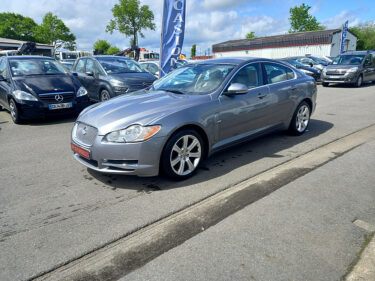 JAGUAR XF I 2010