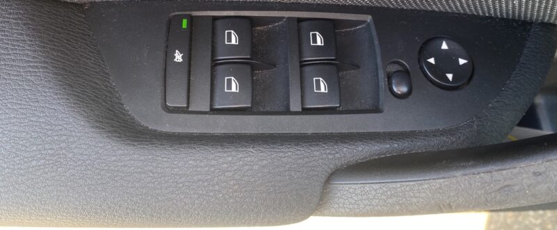 BMW X1 18D X-Drive Executive 143ch boite auto