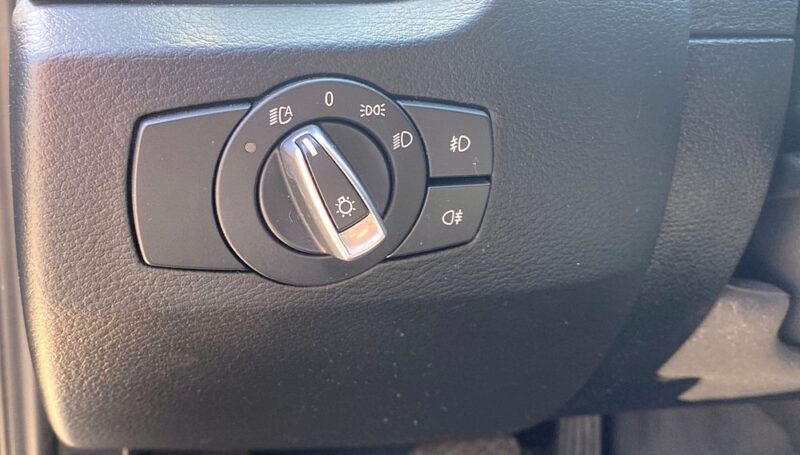 BMW X1 18D X-Drive Executive 143ch boite auto