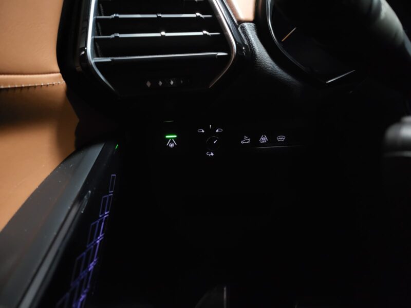 DS DS7 CROSSBACK 2.0 BlueHDi 177cv OPERA EAT8 