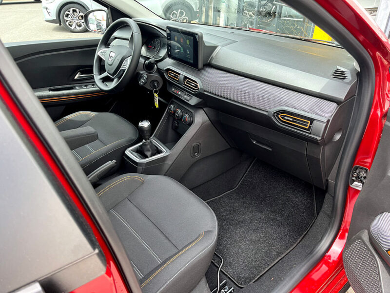 DACIA SANDERO III 2022