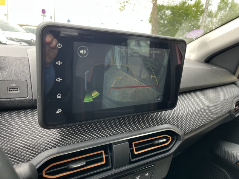 DACIA SANDERO III 2022