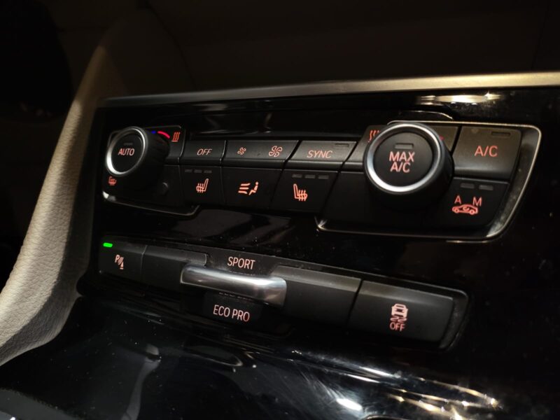 BMW SERIE 2 BMW 2 Grand Tourer 218d 150Cv LUXURY 7 PLACES Toit Ouvrant Panoramique , Sièges Chauffan