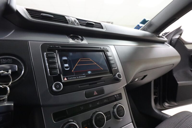 VOLKSWAGEN PASSAT CC 2014