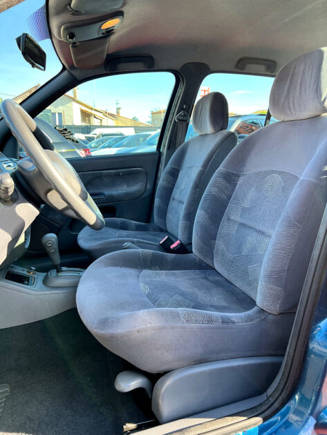 RENAULT CLIO II 1998