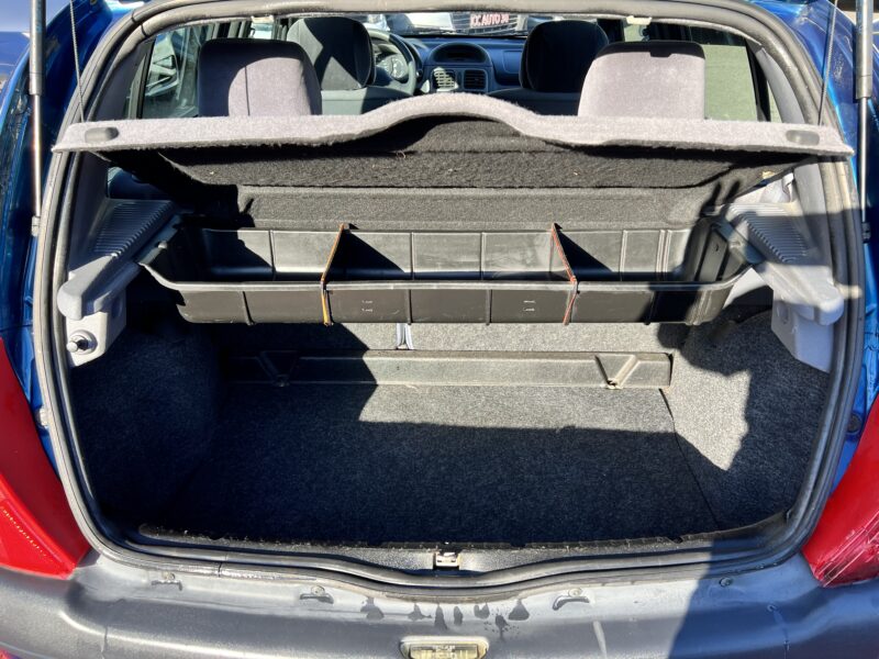 RENAULT CLIO II 1998