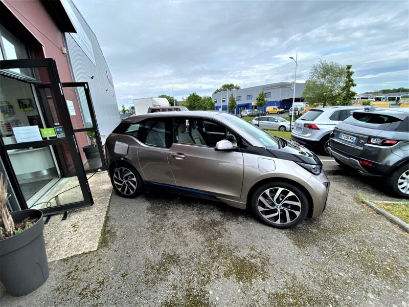 BMW i3 I01 170 ch UrbanLife Loft avec prolongateur d'autonomie A