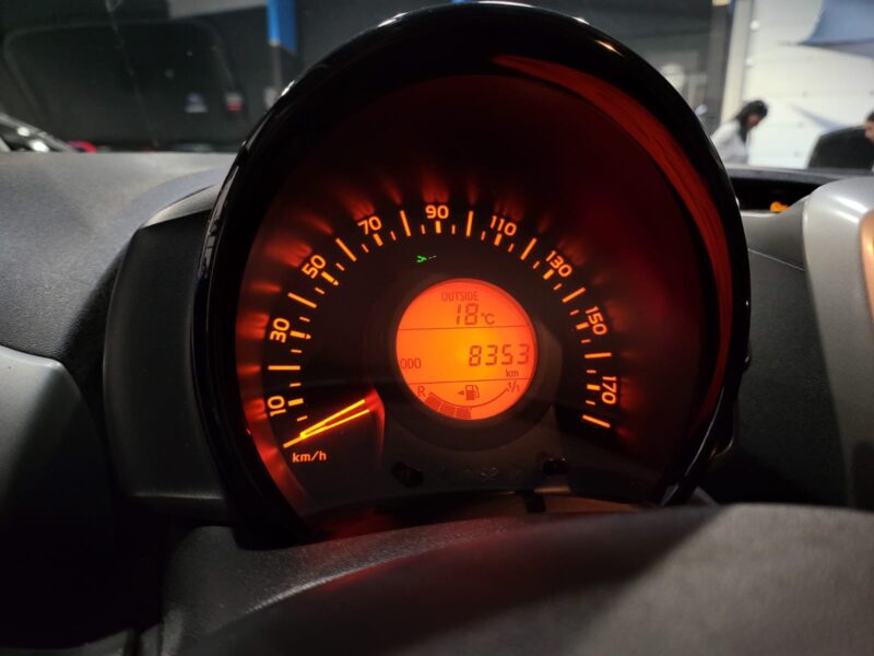 PEUGEOT 108 1.0 VTi 69cv 5 Portes ACTIVE FAIBLE KM