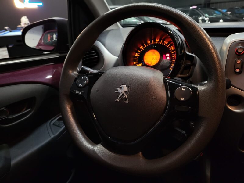 PEUGEOT 108 1.0 VTi 69cv 5 Portes ACTIVE FAIBLE KM