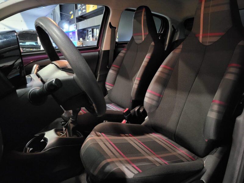 PEUGEOT 108 1.0 VTi 69cv 5 Portes ACTIVE FAIBLE KM