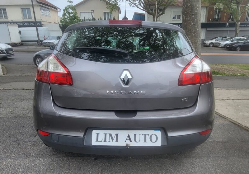 RENAULT MEGANE 2011