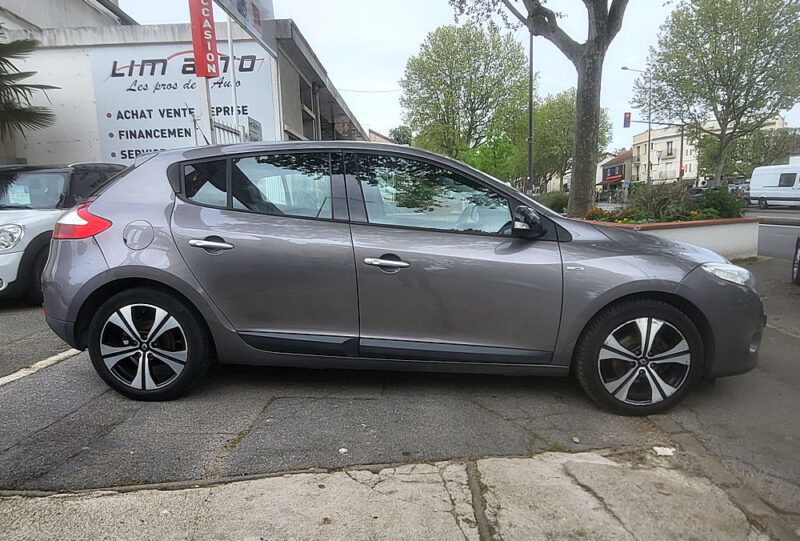 RENAULT MEGANE 2011