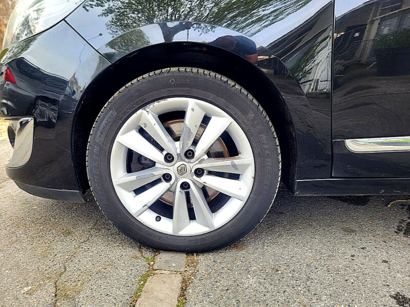 RENAULT GRAND SCENIC 2013