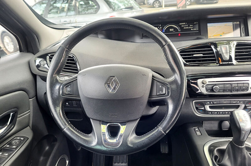 RENAULT GRAND SCENIC 2013