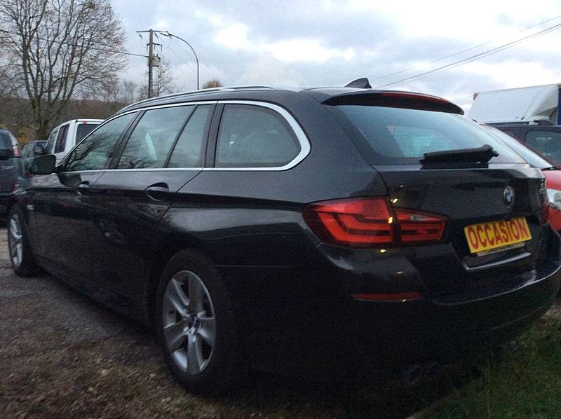 B.M.W. 530 XDRIVE 3.0 PACK M 258CV 2011 CRITAIR 2