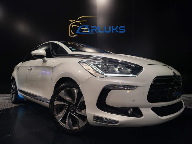 CITROEN DS52.0 HDi 160 SO CHIC // TOIT PANORAMIQUE , CAMERA