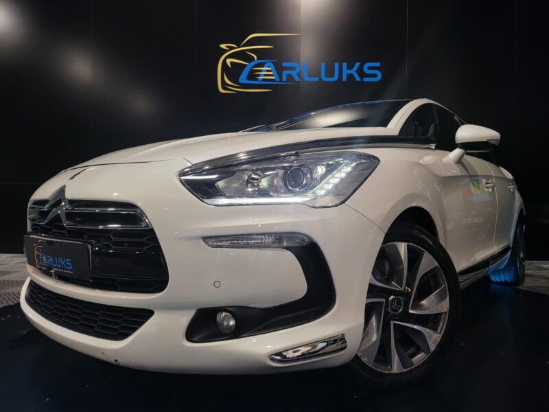 CITROEN DS52.0 HDi 160 SO CHIC // TOIT PANORAMIQUE , CAMERA