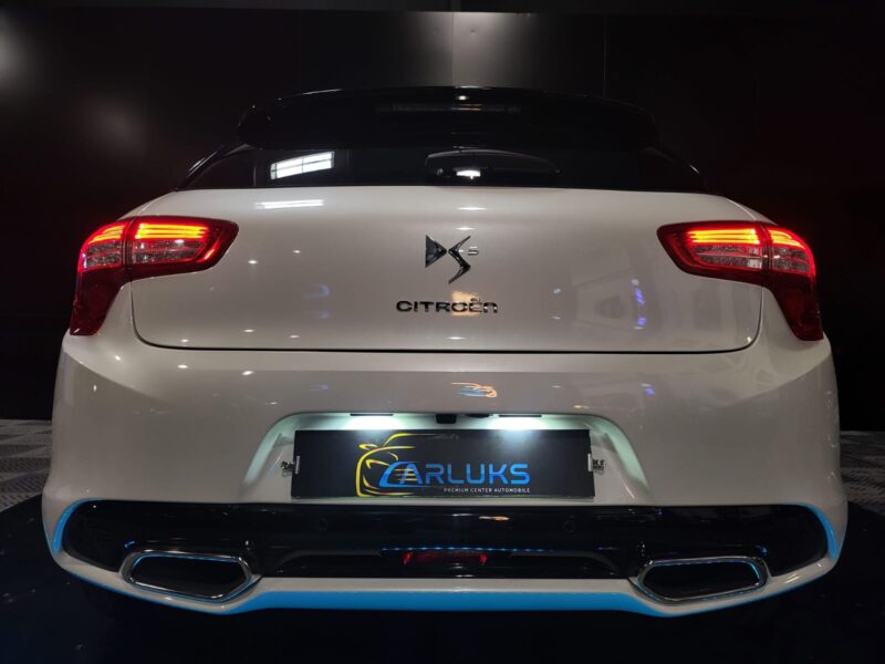 CITROEN DS52.0 HDi 160 SO CHIC // TOIT PANORAMIQUE , CAMERA