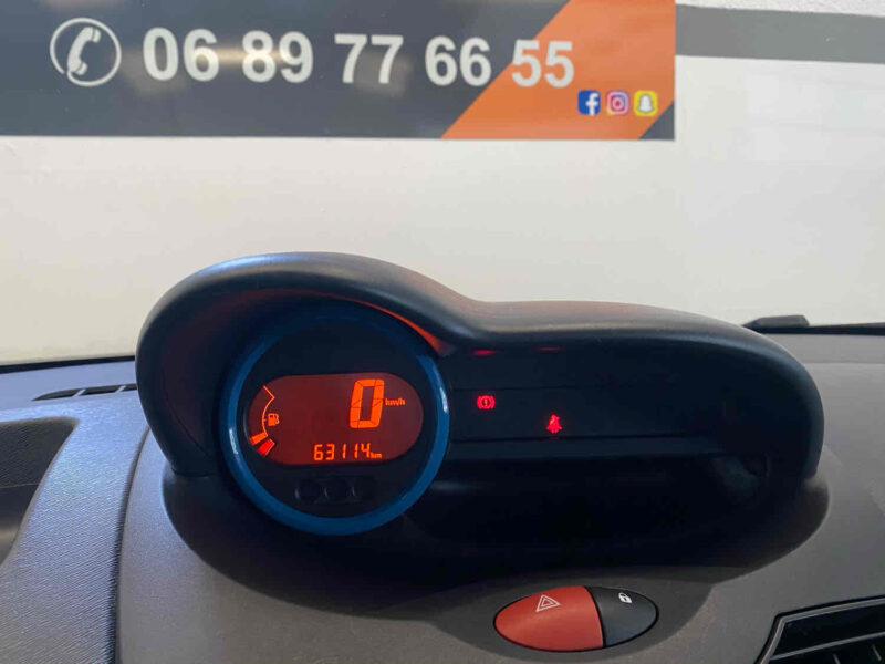 RENAULT TWINGO II 2012