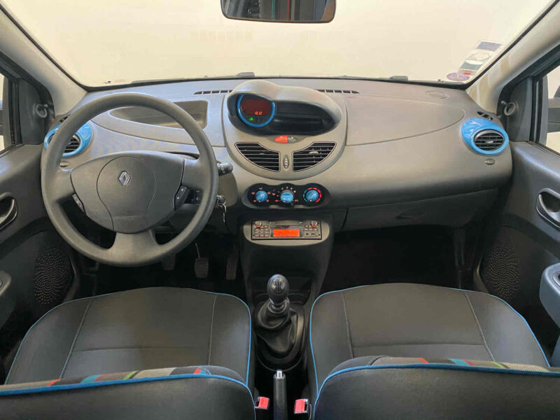 RENAULT TWINGO II 2012