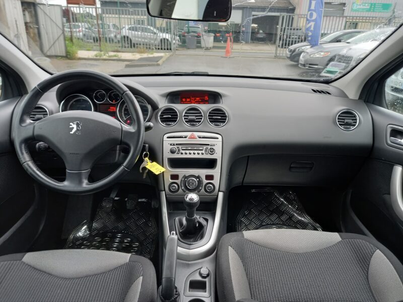PEUGEOT 308 I 2010