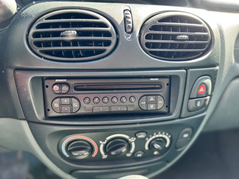 RENAULT MEGANE I Coach 1998