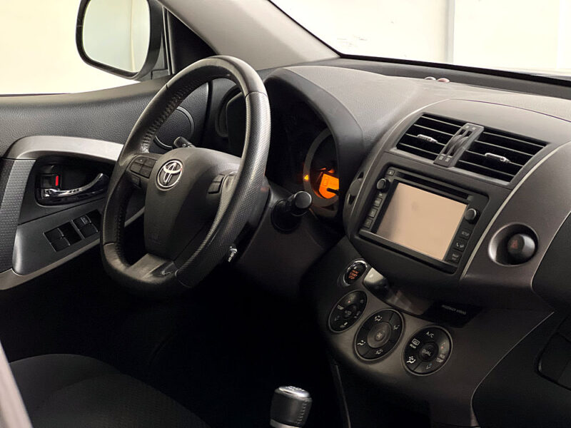 TOYOTA RAV 4 2.0 158CH 4x2 Life