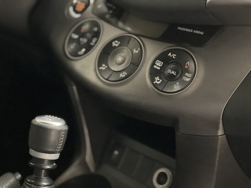 TOYOTA RAV 4 2.0 158CH 4x2 Life