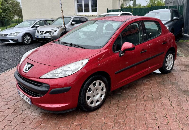PEUGEOT 207 2009
