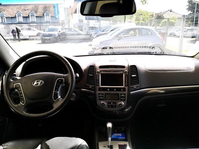 HYUNDAI SANTA FE II 2.2 CDRI 197 Cv 4WD PREMIUM 7 PLACES / BVA CUIR GPS Toit Ouvrant - Garantie1an