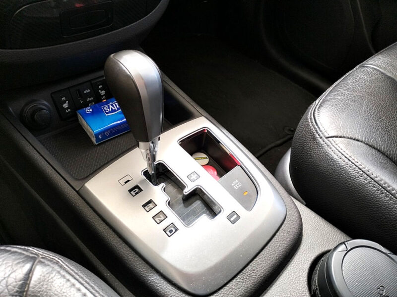 HYUNDAI SANTA FE II 2.2 CDRI 197 Cv 4WD PREMIUM 7 PLACES / BVA CUIR GPS Toit Ouvrant - Garantie1an