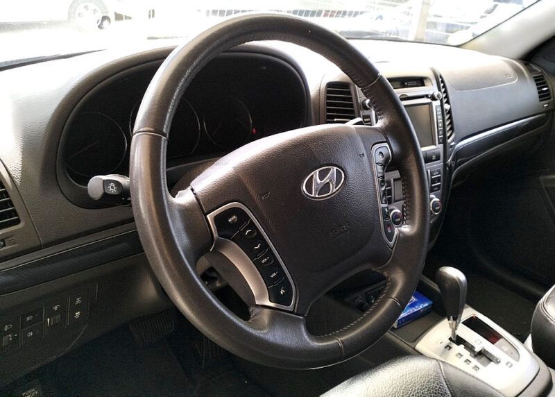 HYUNDAI SANTA FE II 2.2 CDRI 197 Cv 4WD PREMIUM 7 PLACES / BVA CUIR GPS Toit Ouvrant - Garantie1an