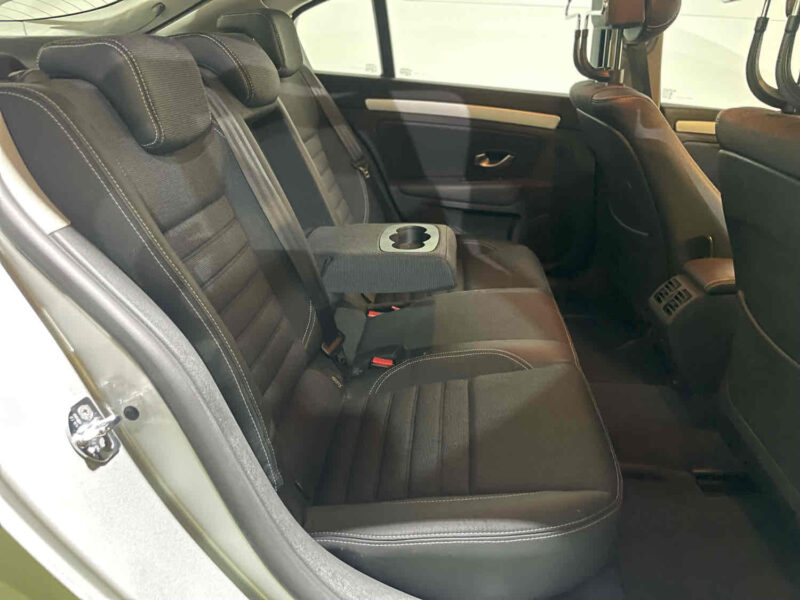 RENAULT LAGUNA III 2009 2.0 140cv