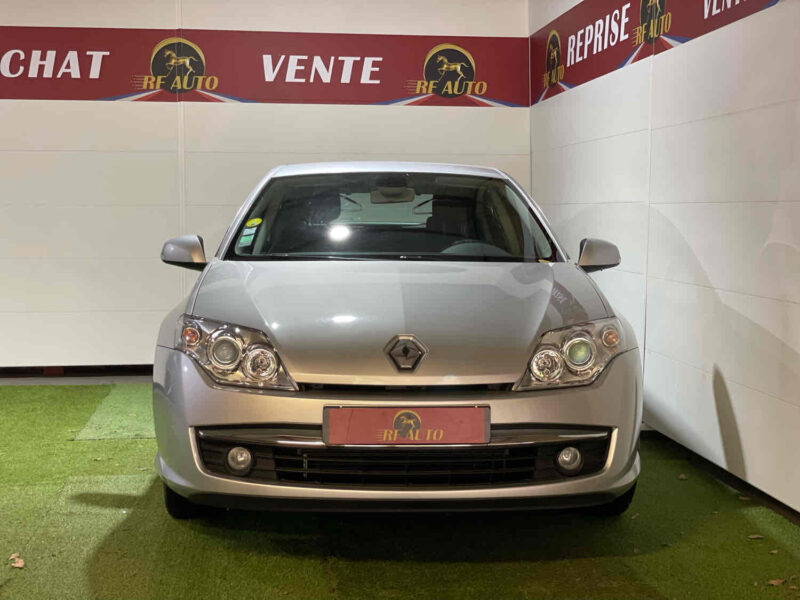 RENAULT LAGUNA III 2009 2.0 140cv
